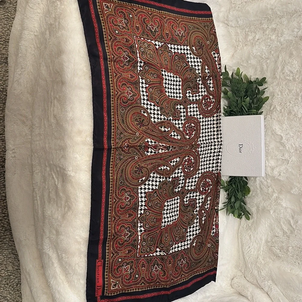 DIOR Christian Dior silk houndstooth scarf comes with Dior box/tissue Authentic